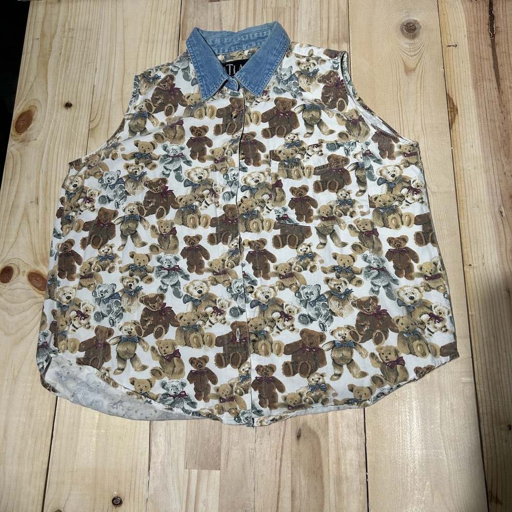 90s Teddy Bear Button Front Tank Top Shirt Front Pocket **Size: L, fits like S**